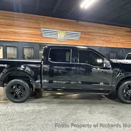 2023 Ford F-150 XLT 4WD SuperCrew 5.5' Box EF3D23