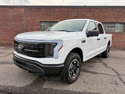2024 Ford F150 Lightning - Pro