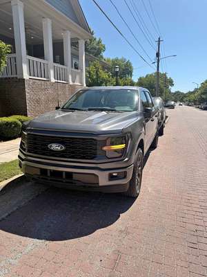 2024 Ford F150 Regular Cab - Stx