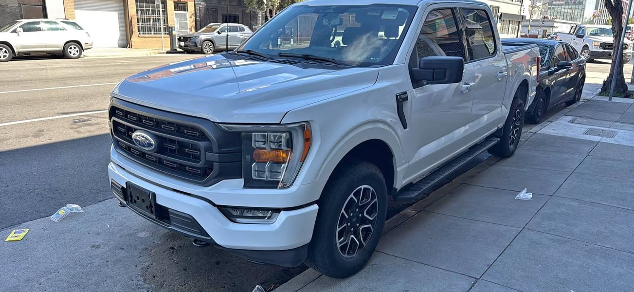 2023 Ford F-150 XLT Pickup 4D 5 1\/2 ft