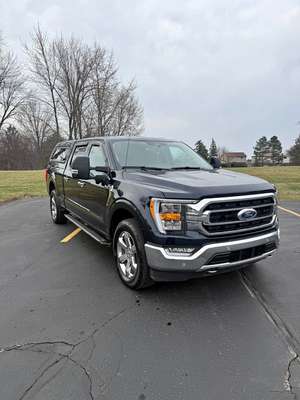 2021 Ford F150 SuperCrew Cab - XLT Pickup 4D 6 1\/2 ft