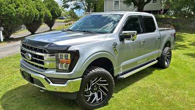 2022 Ford F150 SuperCrew Cab - Lariat Pickup 4D 5 1\/2 ft