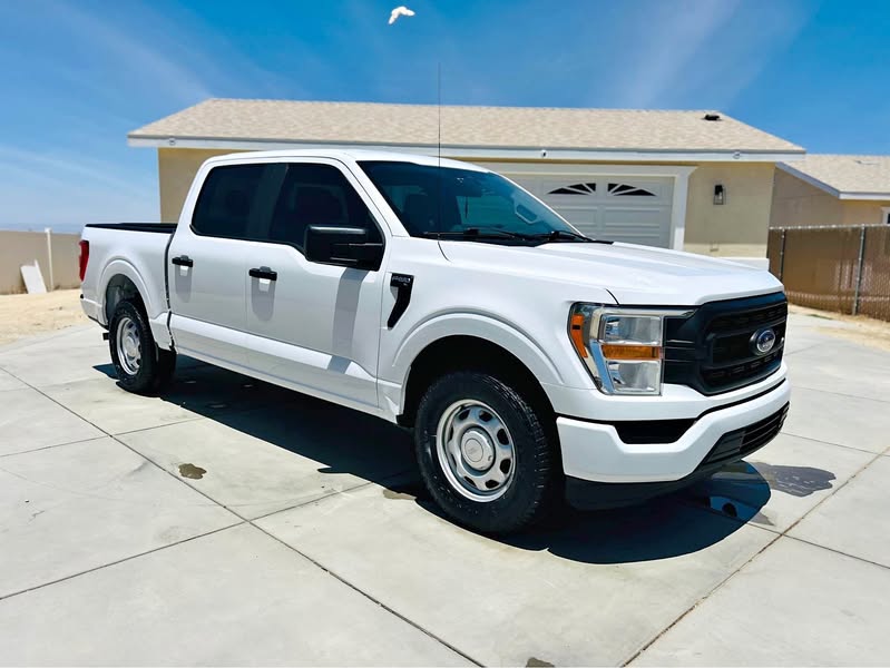 2021 Ford F150 SuperCrew Cab - XL Pickup 4D 5 1\/2 ft