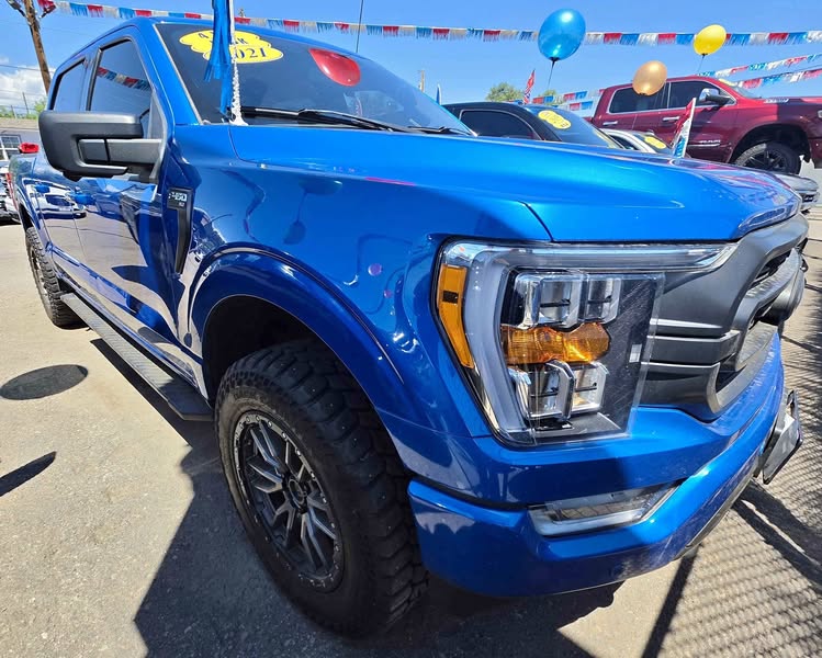2021 Ford F-150 - XLT Pickup 4D 5 1\/2 ft