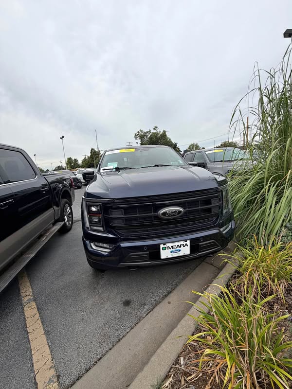 2023 Ford F150 SuperCrew Cab - Platinum Pickup 4D 5 1\/2 ft