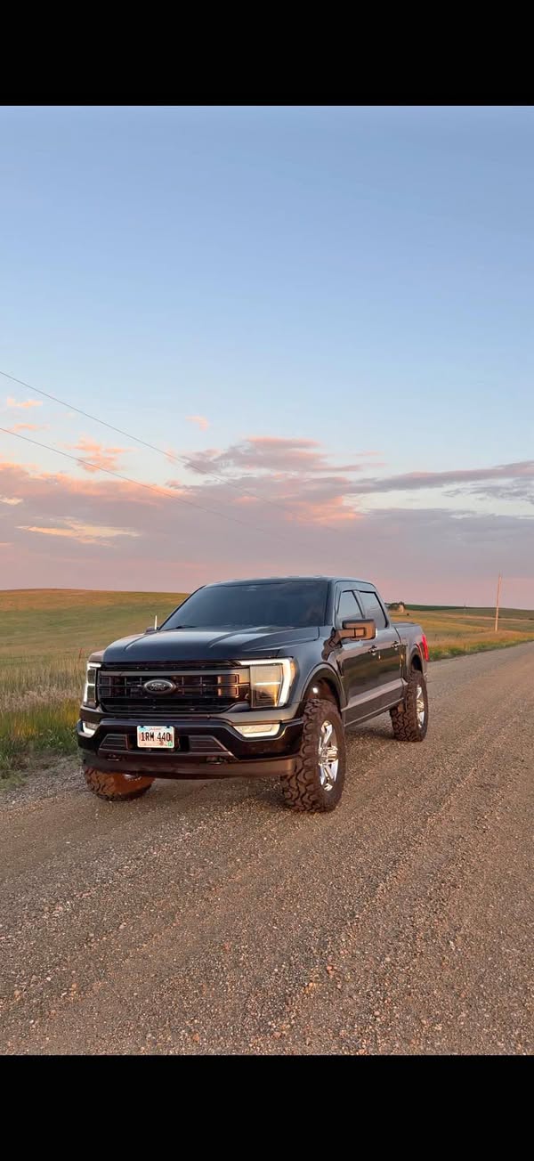 2022 Ford F-150 - XLT Pickup 4D 5 1\/2 ft