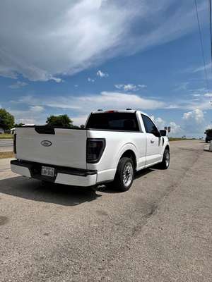 2022 Ford F-150 - Xl