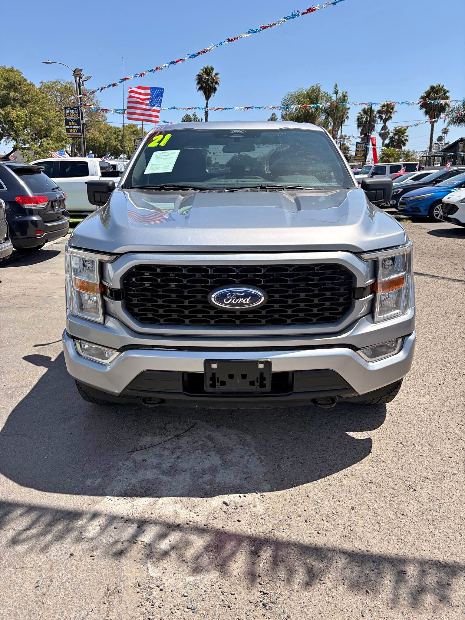 2021 Ford F150 SuperCrew Cab - XLT Pickup 4D 5 1\/2 ft