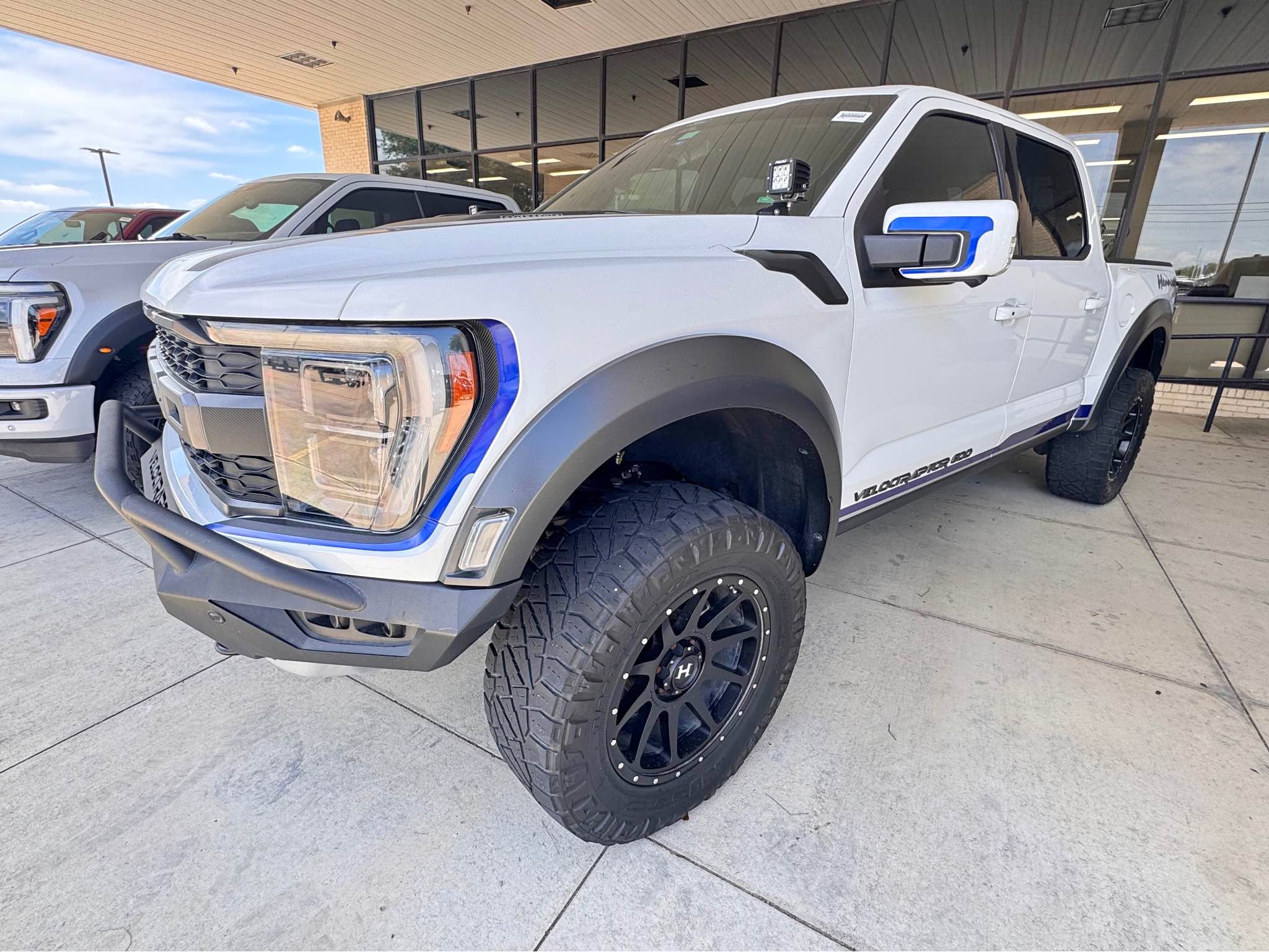 2022 Ford F-150 - Raptor Pickup 4D 5 1\/2 ft