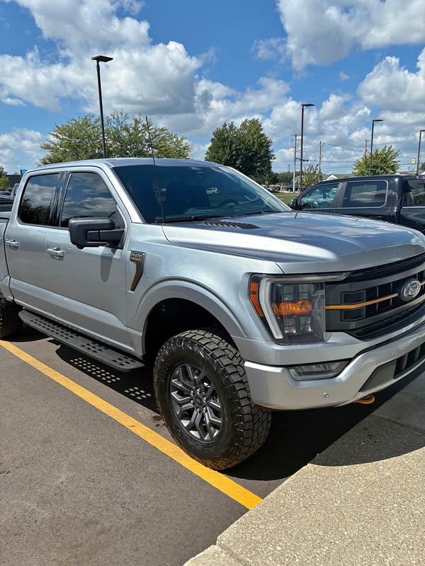 2022 Ford F150 SuperCrew Cab - Tremor Pickup 4D 5 1\/2 ft