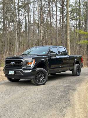 2021 Ford F150 SuperCrew Cab - XLT Pickup 4D 6 1\/2 ft