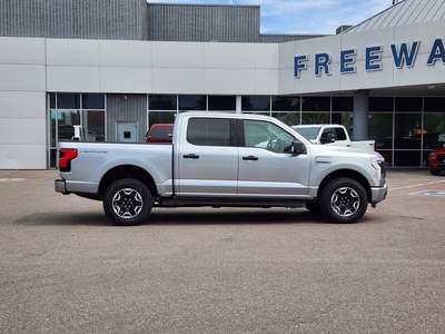 2022 Ford F-150 Lightning XLT