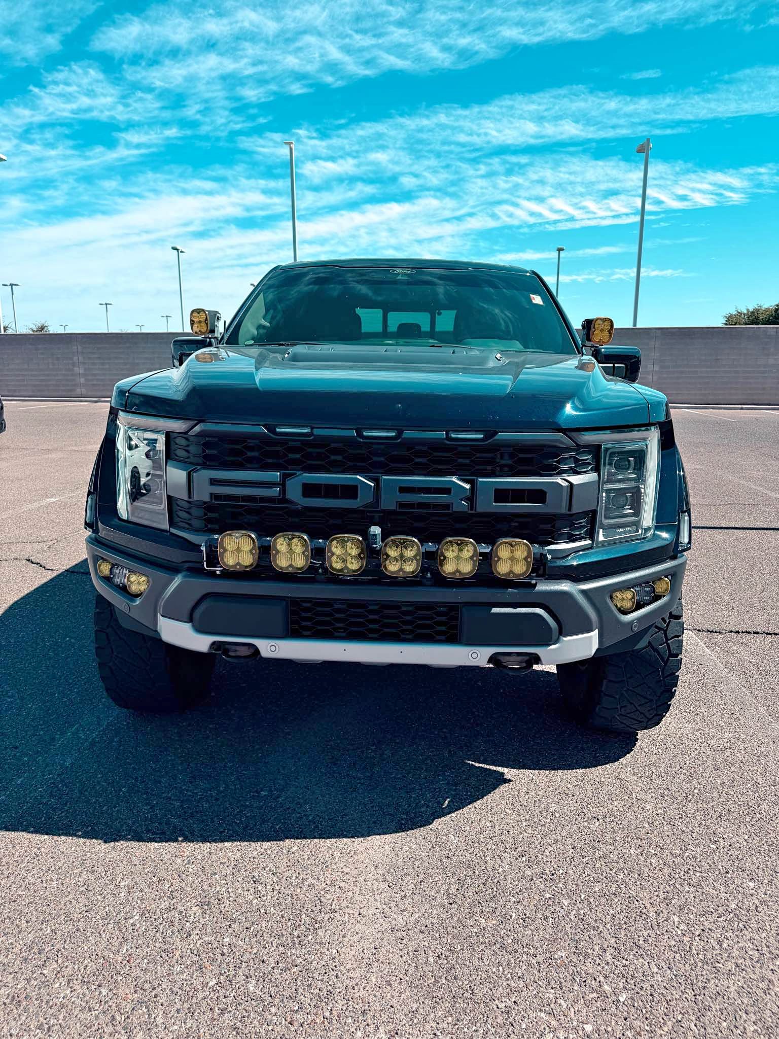 2022 Ford F-150 raptor crew cab