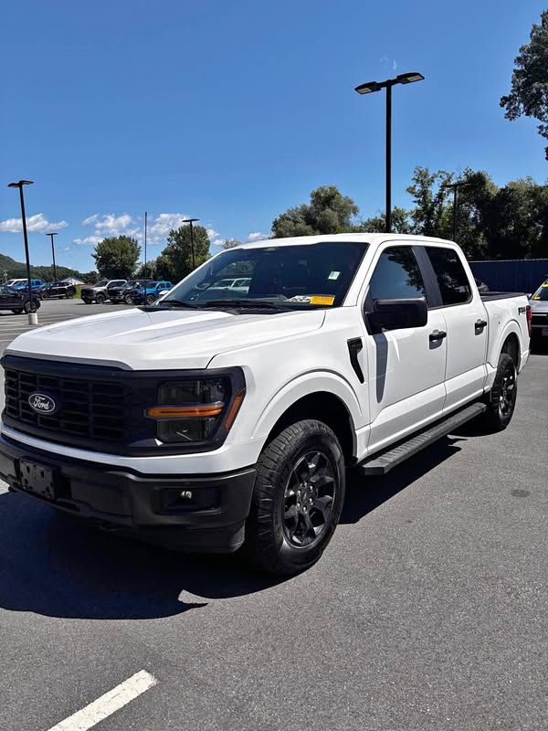 2022 Ford F-150 - Lariat Pickup 4D 5 1\/2 ft
