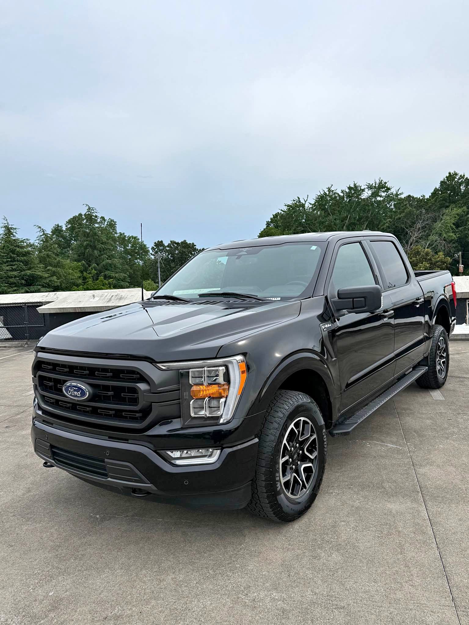 2023 Ford F-150 - XLT 4WD
