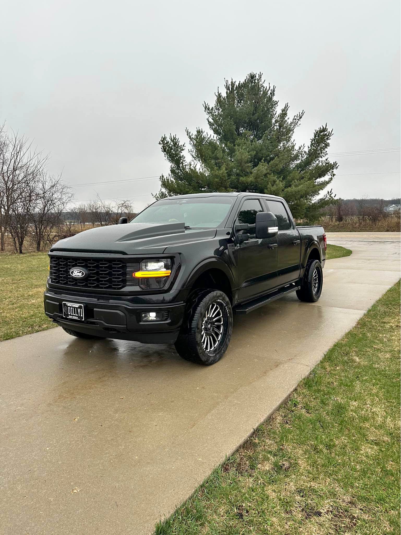 2024 Ford F-150 - STX Pickup 4D 5 1\/2 ft