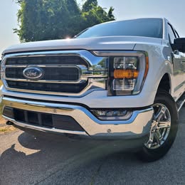 2023 Ford F-150 XLT 2.7L V6 4WD