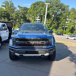 2022 Ford F-150 - Raptor Pickup 4D 5 1\/2 ft
