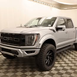 2023 Ford f-150 raptor crew cab  56758 miles