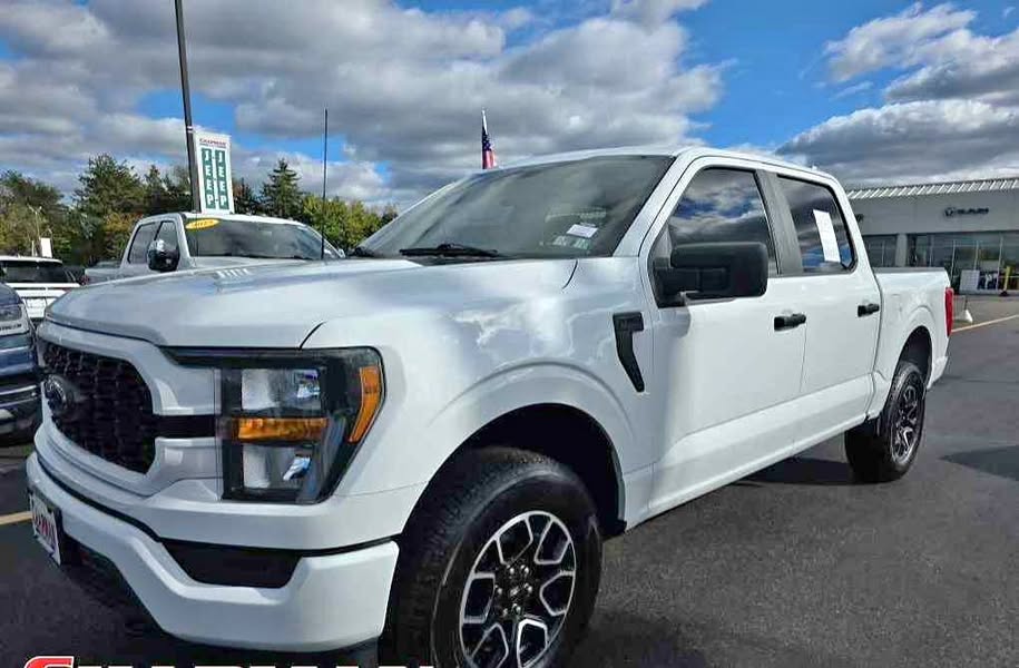 2023 Ford F150 SuperCrew Cab - XL Pickup 4D 5 1\/2 ft