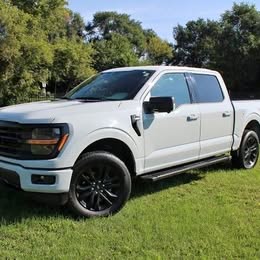 2024 Ford F-150 XLT Crew Cab 4x4