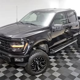 2024 Ford f-150 xlt with navigation & 4wd \ud83d\udd25
