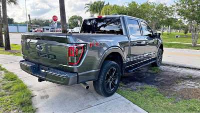 2022 Ford F150 SuperCrew Cab - LARIAT