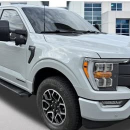 2023 Ford F-150 Lariat - PFA77209