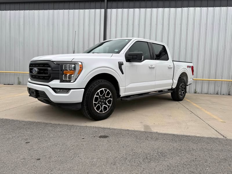 2021 Ford F-150 - XLT Pickup 4D 5 1\/2 ft