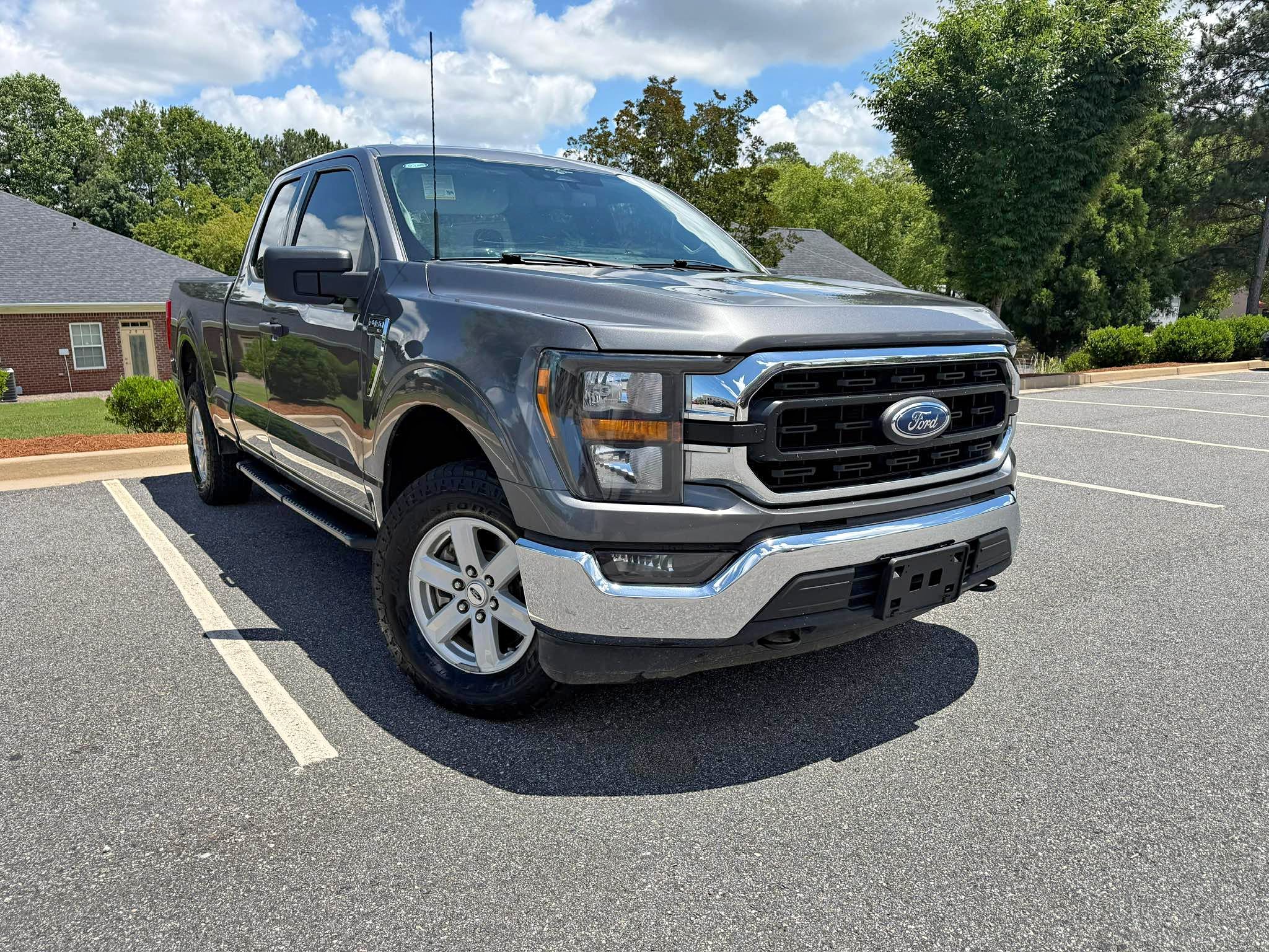 2023 Ford F150 SuperCrew Cab - XLT Pickup 4D 6 1\/2 ft