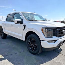 2023 Ford F-150 Lariat  26777 Miles