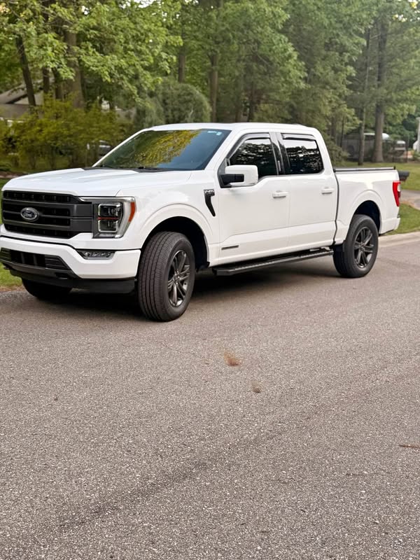 2021 Ford F-150 - Lariat