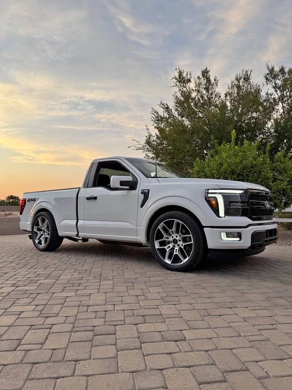 2024 Ford F-150 - XL Pickup 2D 6 1\/2 ft