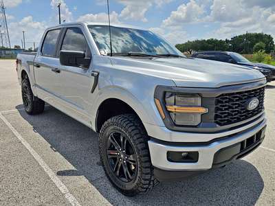 2024 Ford F150 SuperCrew Cab - V6 turbo ecoboost 4x4