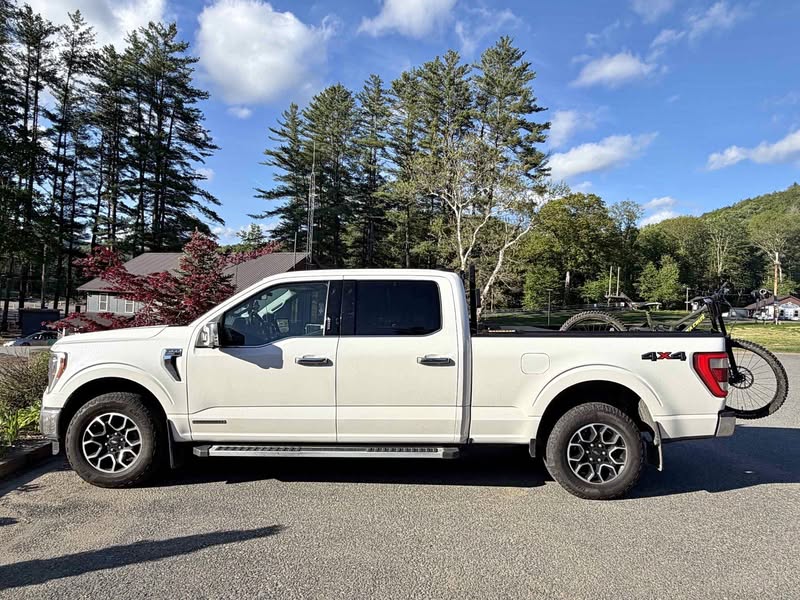 2022 Ford F-150 - Lariat Pickup 4D 6 1\/2 ft