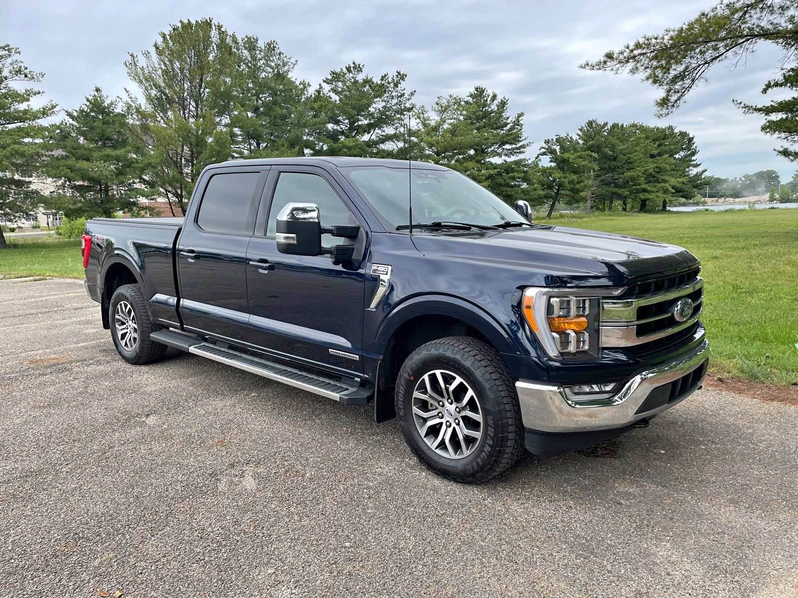 2022 Ford F150 SuperCrew Cab - Lariat Pickup 4D 6 1\/2 ft