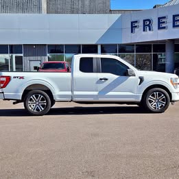 2022 Ford F-150 STX