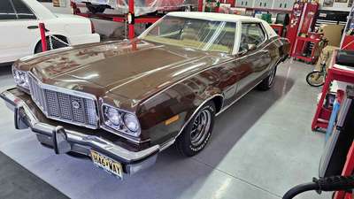 1974 Ford gran torino sport
