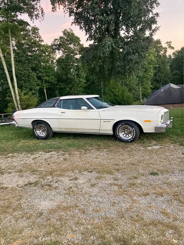 1976 Ford Gran torino