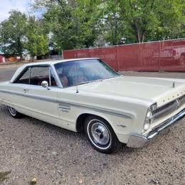1965 Plymouth Sport Fury 383 4-speed