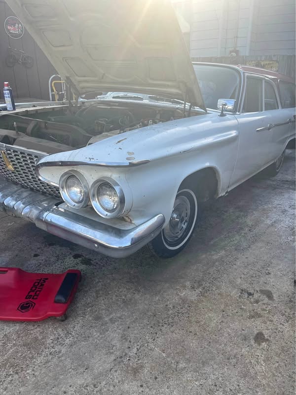 1961 Plymouth fury - [hidden information]