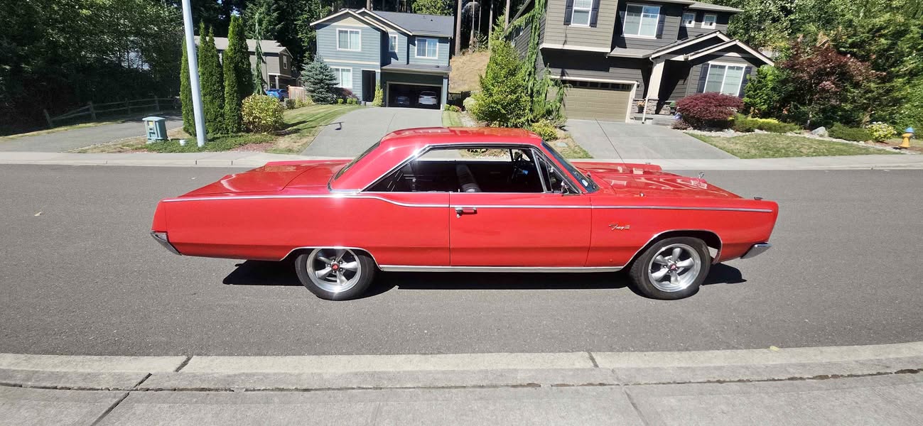 1967 Plymouth Fury 3