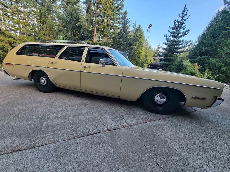 1973 Plymouth Sport Suburban  - Fury