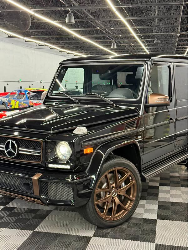 2018 Mercedes-Benz G-Class - G 63 AMG 4MATIC Sport Utility 4D