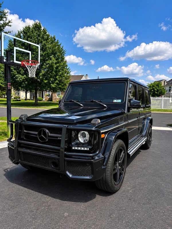 2016 Mercedes-Benz G-Class - G 63 AMG 4MATIC Sport Utility 4D