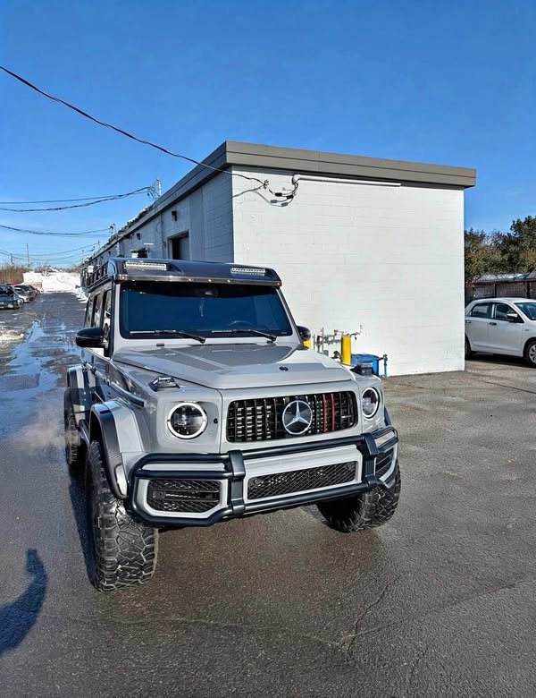 2022 Mercedes-Benz G-Class - G 63 AMG Sport Utility 4D