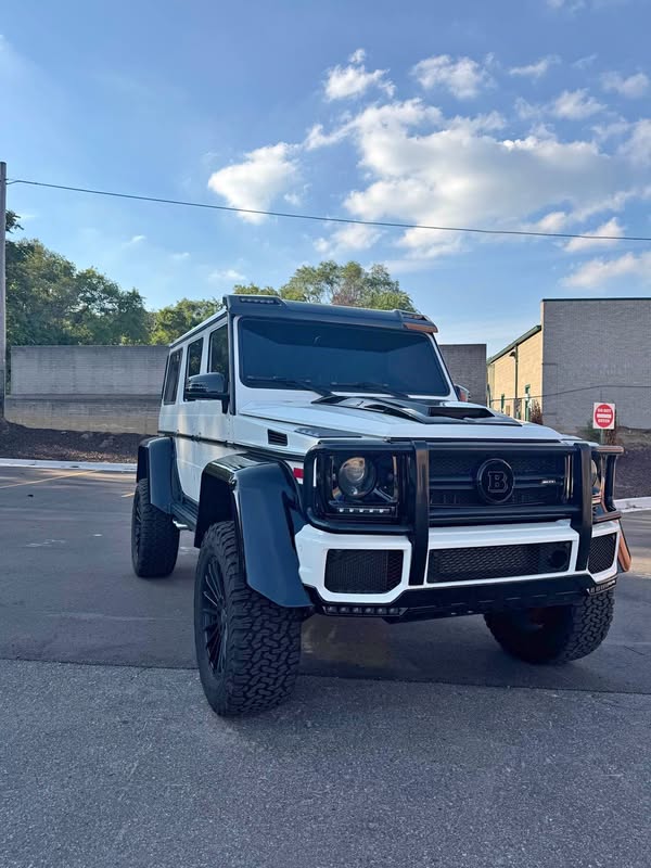 2016 Mercedes-Benz Mercedes-AMG G-Class - G 63 AMG 4x4^2 Sport Utility 4D