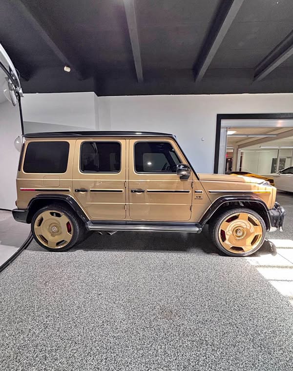 2024 Mercedes-Benz G-Class - G 63 AMG 4MATIC Sport Utility 4D