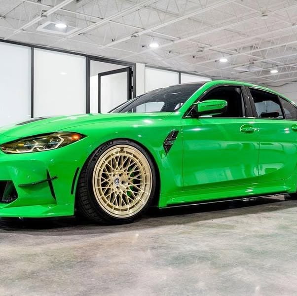2024 BMW M3 CS