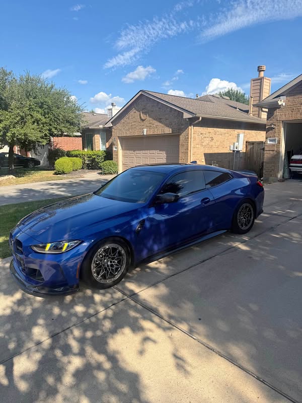 2022 BMW M4 - Competition xDrive Convertible 2D